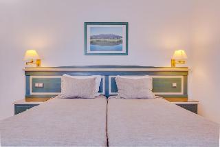 Room Room