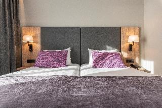 Room Room