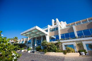 Salini Resort