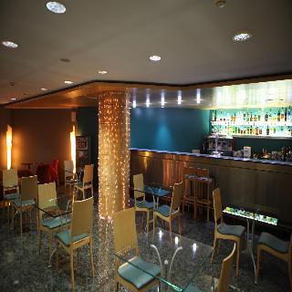 Golden Tulip Andorra Fenix Hotel - Bar