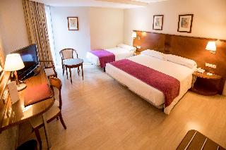 Golden Tulip Andorra Fenix Hotel - Zimmer
