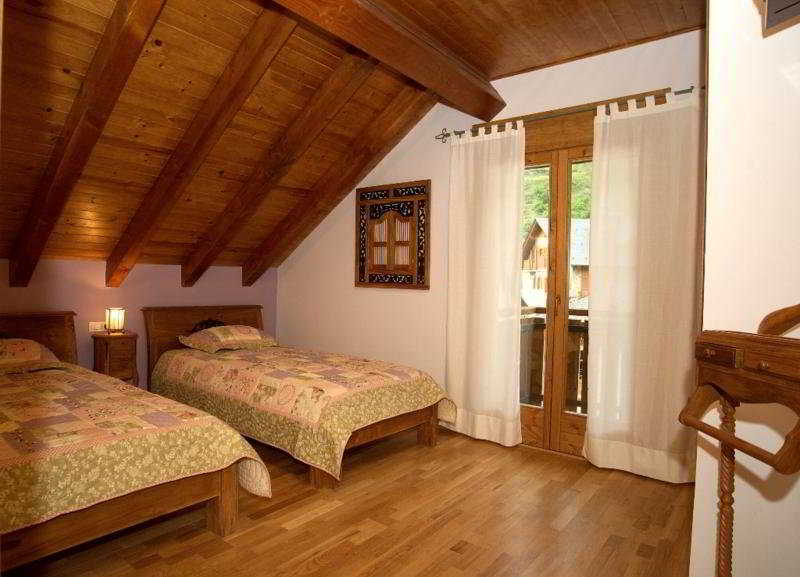 Room
 di Els Encantats