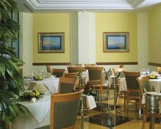 Restaurant
 di Ramada Naples