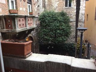 Rosetta Hotel Perugia, Tapestry Collection