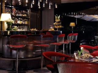 B4 Roma Borromini by Boscolo, Rome