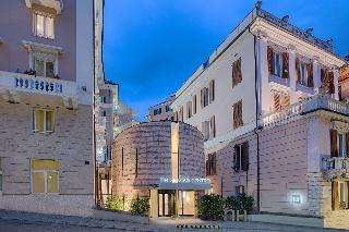 NH Genova Centro