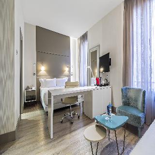 NH Milano Touring, Milan