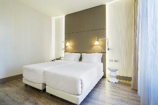 NH Milano Touring, Milan