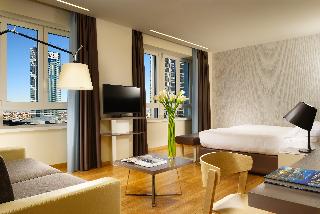 Unahotels Century Milano, Milan