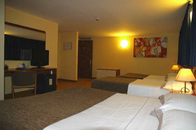 Room
 di Como