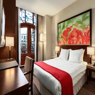 NH Amsterdam Schiller, Amsterdam and vicinity