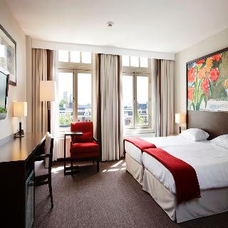 NH Amsterdam Schiller, Amsterdam and vicinity