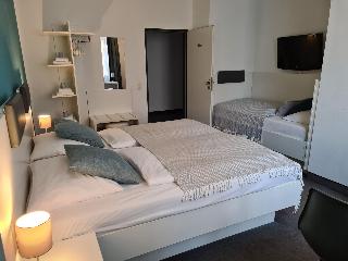 Room Room