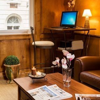 Lobby
 di De l'Horloge