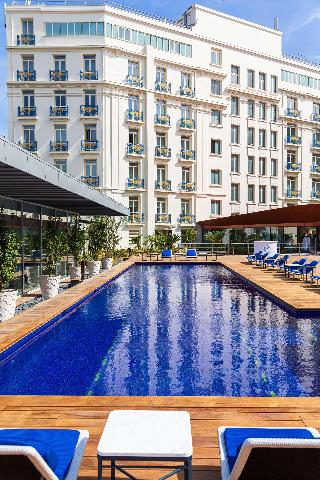 Pool
 di Grand Hyatt Cannes Hotel Martinez