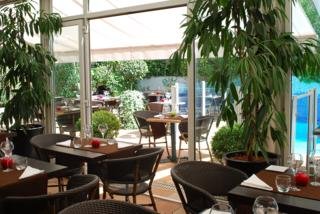 Restaurant
 di Amarante Cannes