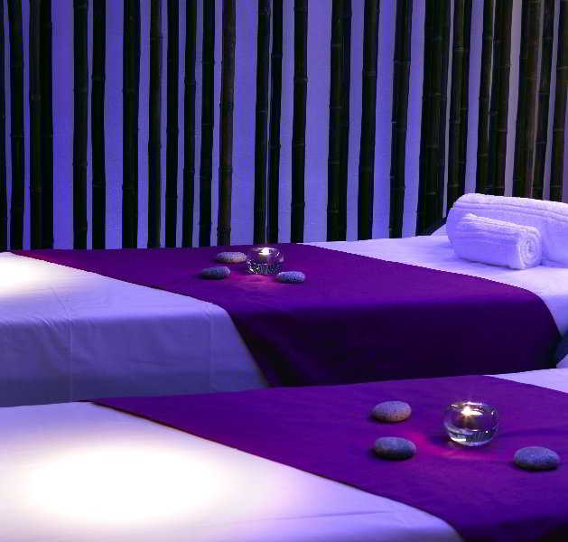 Sports and Entertainment
 di Richemond