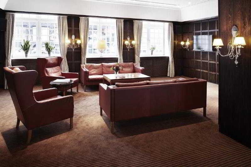 Bar
 di First Hotel Excelsior