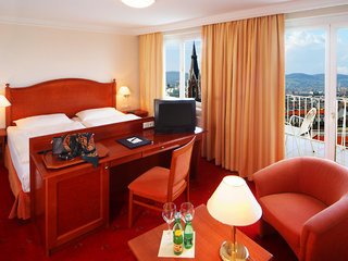 Room
 di Prinz Eugen