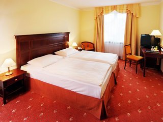 Room
 di Prinz Eugen