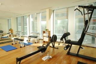 Sports and Entertainment
 di N'vY Manotel