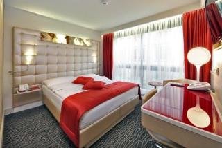 Room
 di St. Gotthard