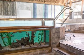 Pool
 di Hilton Helsinki Strand