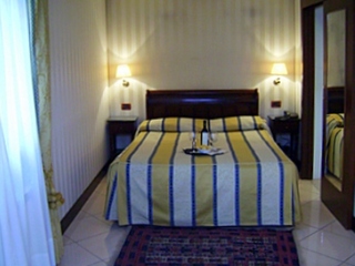 General view thumbnail 5