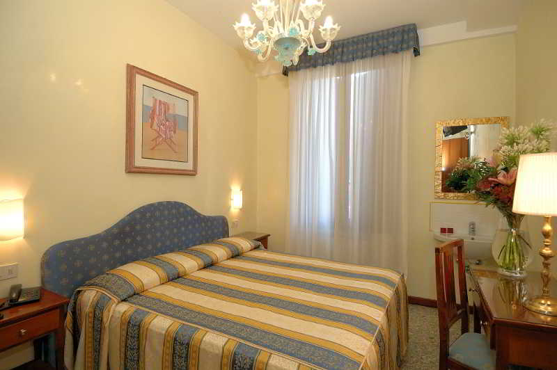 Room
 di Hesperia