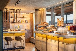 Crowne Plaza Budapest