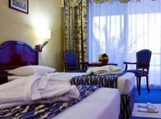 Room
 di Dubai Grand