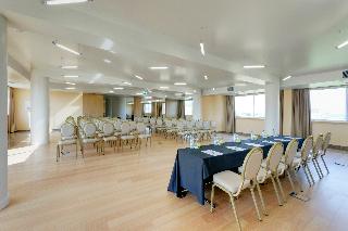 Tryp Porto Expo Hotel