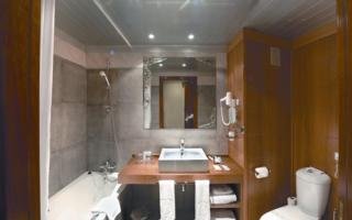 Room
 di Evenia Rossello