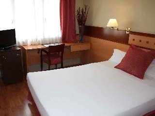 Room
 di Tres Torres Atiram Hotels