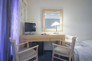 Dorian Inn Sure Hotel Collection by Best Western
