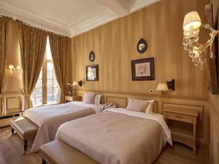 Room thumbnail 11