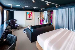 Room Room