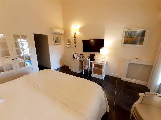 Room Room