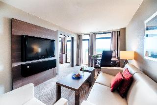 1 Bedroom Suite Balcony