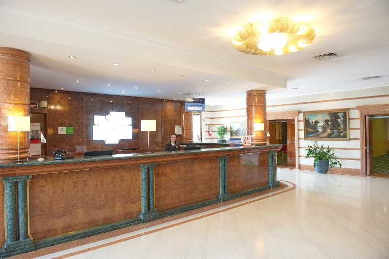 Lobby
 di Holiday Inn Verona Congress Centre