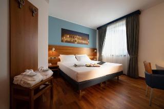 1 King Bed Non-Smoking Superior Room Balcony Convertible Into Two Twin Beds Bathrobes And Slippers
