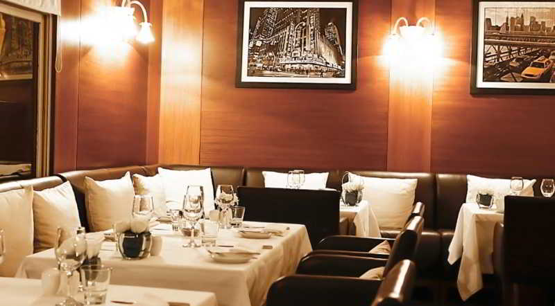 Restaurant
 di La Tour Hassan