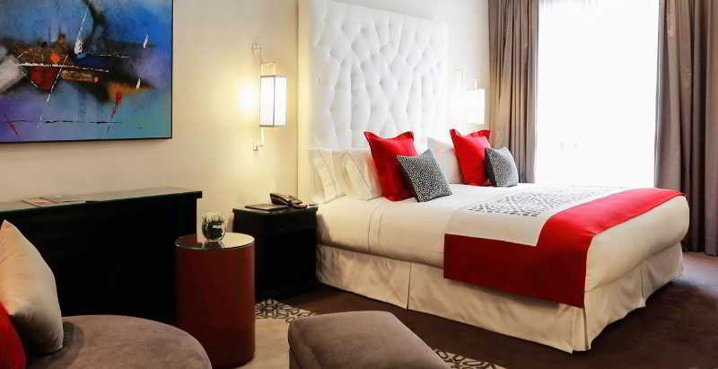 Room
 di La Tour Hassan