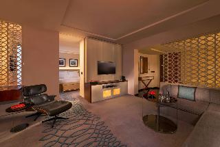 Club Junior Suite