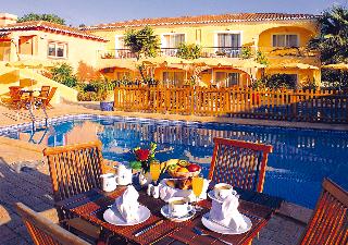 Costa d'Oiro Ambiance Village