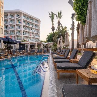 Cettia Beach Resort