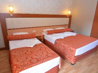 Kleopatra Dreams Beach Theia Hotels Collection