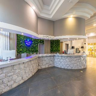 Akti Beach Club