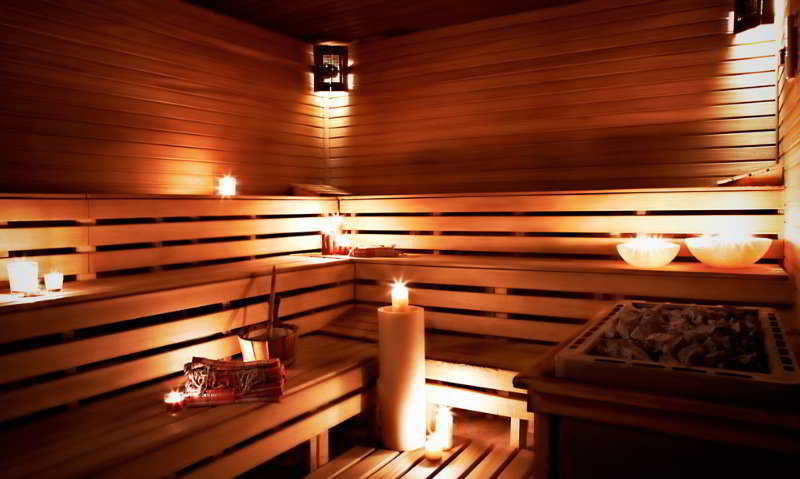 Sports and Entertainment
 di Seyhan