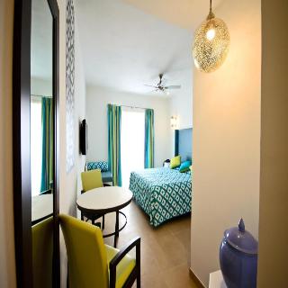 Room Room